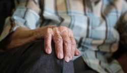 Пенсионеру с инвалидностью из Акмолинской области отключили электричество из-за долга…